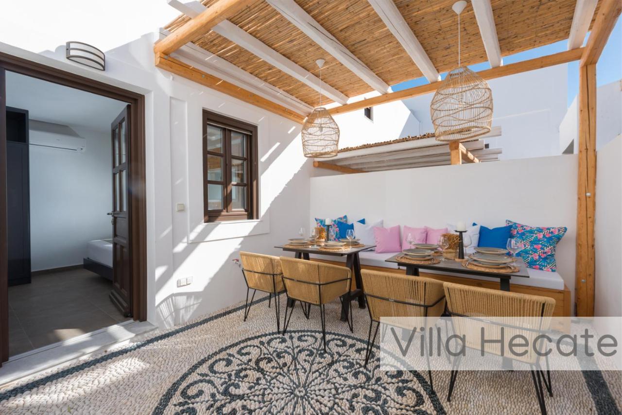 Amphitheater And Villa